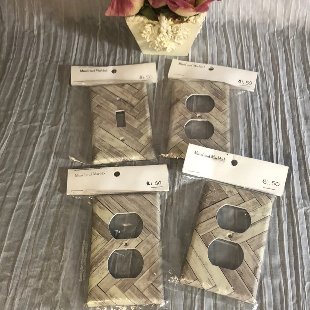 Handmade Etsy lot 4 covers- crisscross pattern- 3 outlet covers & 1 switch plate